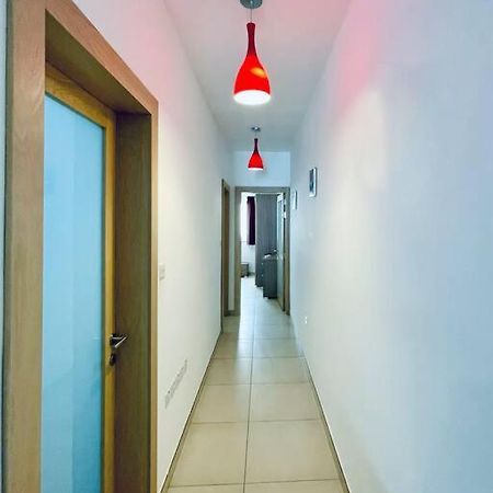 Stylish Modern Central Apartment 4 Paceville Saint Julian's Екстериор снимка